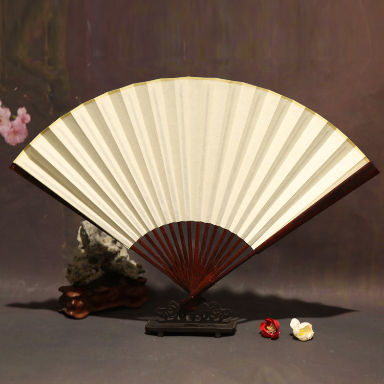 Lingyun handmade small leaf purple sandalwood folding fan blank Xuan paper fan China Wen playing with gift fan Gift ancient wind Su fan
