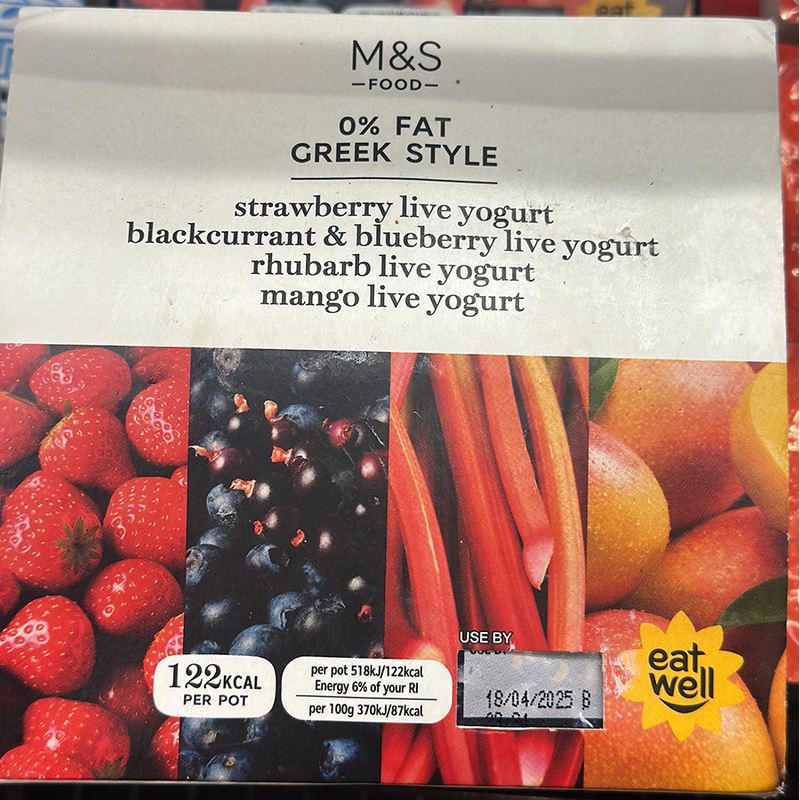 Imported M&S/British M&S Greek-Style Skimmed Fruit-Flavored Cheese, Four-Flavor Mixed Pack, 640g Imported M&S/British M&S Greek-Style Skimmed Fruit-Flavored Cheese, Four-Flavor Mixed Pack, 640g