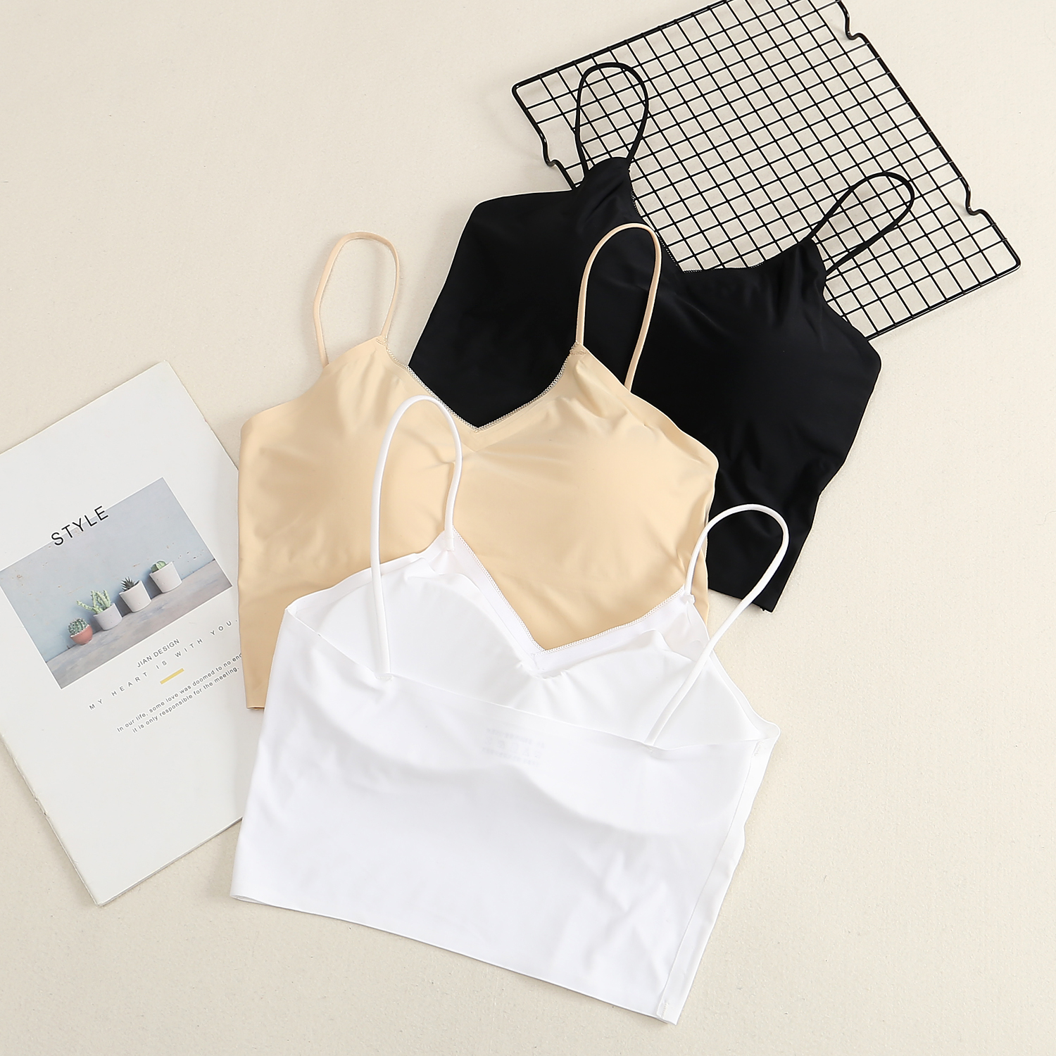 Ice silk anti-penetrating camisole Womens summer anti-exposure back bandeau with a base anti-light wrapped chest one underwear