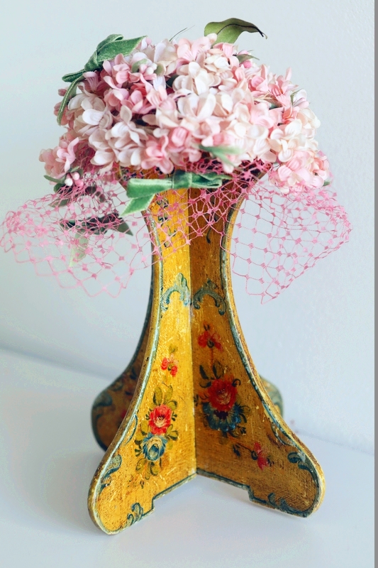 20-10 Italian 1940S Antique Wooden hand-drawn flowers retro two slices of cap frame ONLY P35