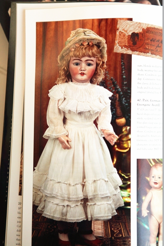 20-11 page beautiful French German Antique Dolls Reference Book Collection of Hours FP36