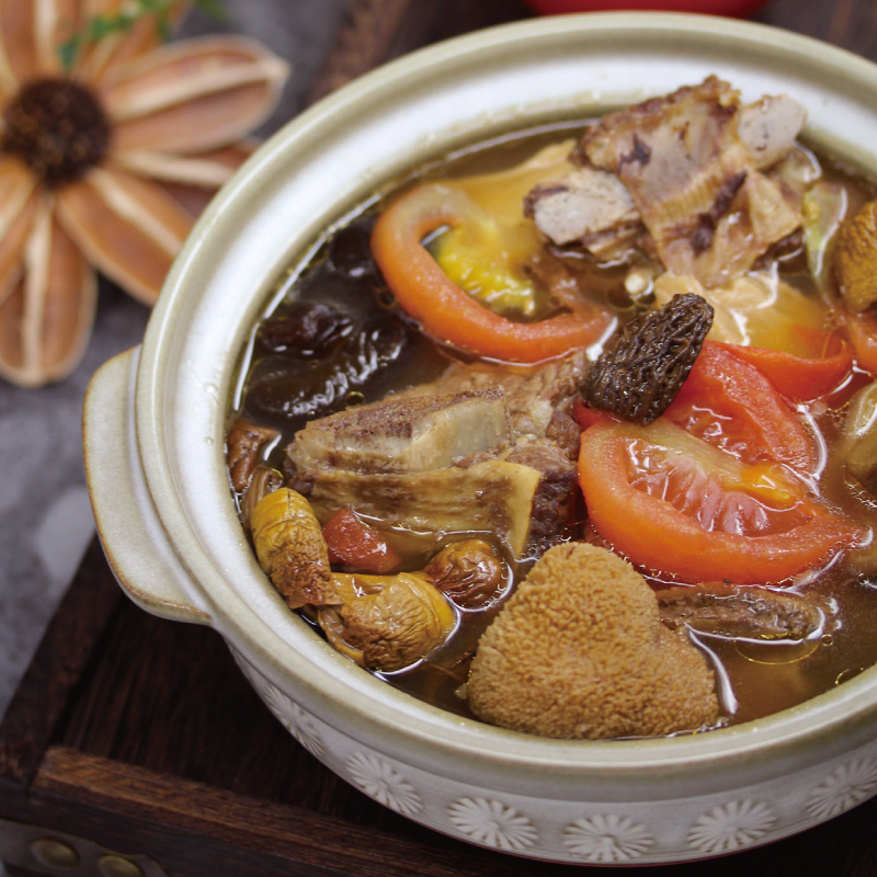 Goat's tummy bacteria Agaricus mushrooms Spleen And Stomach Good Nutrition Pregnant Woman Lunar Hot Pot Bull goat Chicken Cantonese-style Soup Ladle