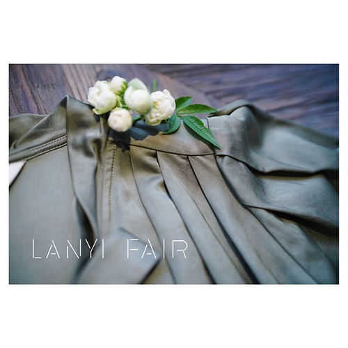 Lan Yiwuyu ｜ серо-зеленая платье с длинными рукавами юбка для рубашки, настоящий и универсальный Lanyifair Оригинальная готовая одежда