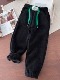 Черные бархатные штаны