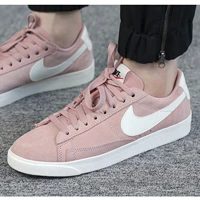 Giày nữ Nike Blazer Low Trailblazer xu hướng hoa anh đào bột da lộn giày thể thao giản dị AA3962-605 giày thể thao chính hãng