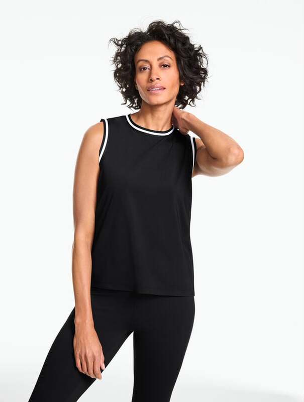 Talbots Vest// Clearance Price June Black and White 75% Nylon 25% Spandex Direct Shipping 345.5 Talbots Vest// Clearance Price June Black and White 75% Nylon 25% Spandex Direct Shipping 345.5