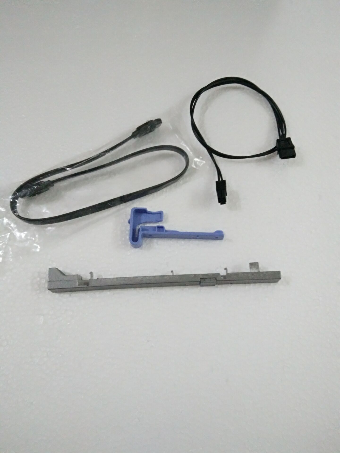 Lenovo's new Yangtian T4900V CD-ROM drive panel CD-ROM drive kit plus CD-ROM drive