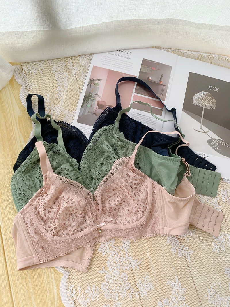 Feel soft and soft ~ silk * brand withdrawal cabinet thin and soft comfort ultra-thin large chest display small and soft steel ring to gather bra