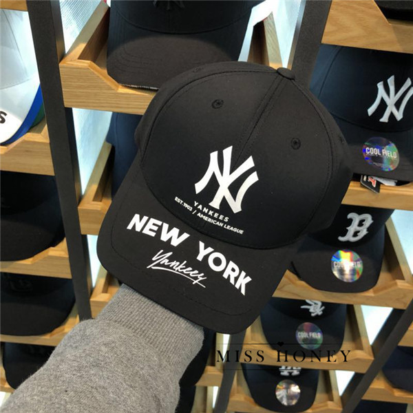 Hàn quốc MLB quầy 18 new EXO mô hình hợp tác Jin Junyi với các thư thư thư ribbon mũ bóng chày cap một quả bóng chày