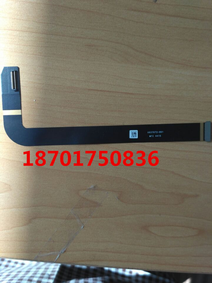 Microsoft Surface PRO4 1724 connected to the motherboard keyboard bottom touch display cable number X937072-001