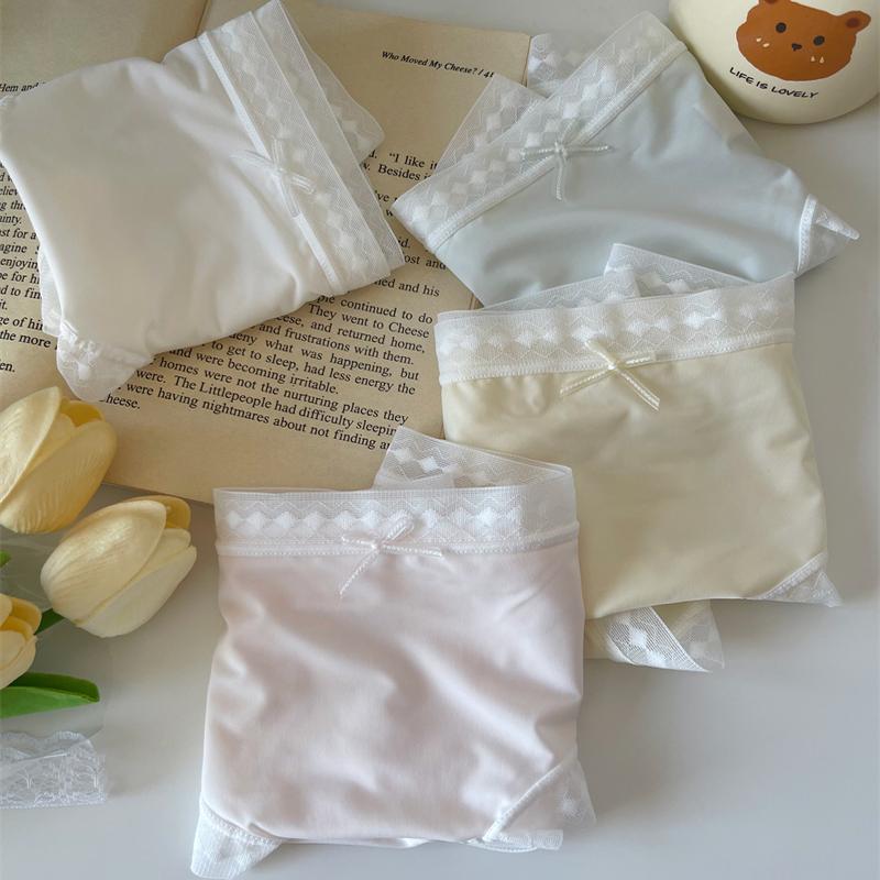 Summer Thin Milk Skin Type a Nude-Feel Mask Ice Silk Panties for Girls, Seamless Mid-Low Waist Quick-Drying for Girls 2026 New