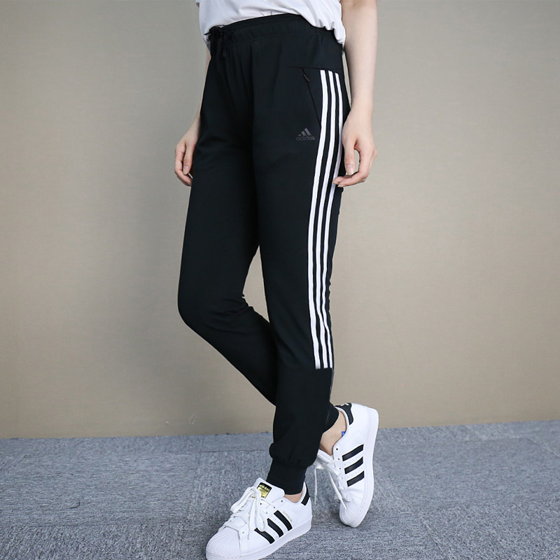 Женский черный костюм adidas s97159