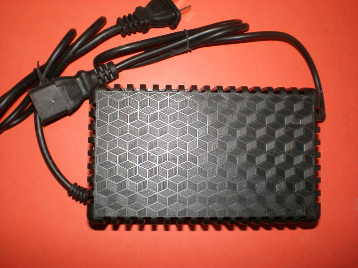 Electric car accessories scooter battery car charger 24V12AH charger Emma New Day knife