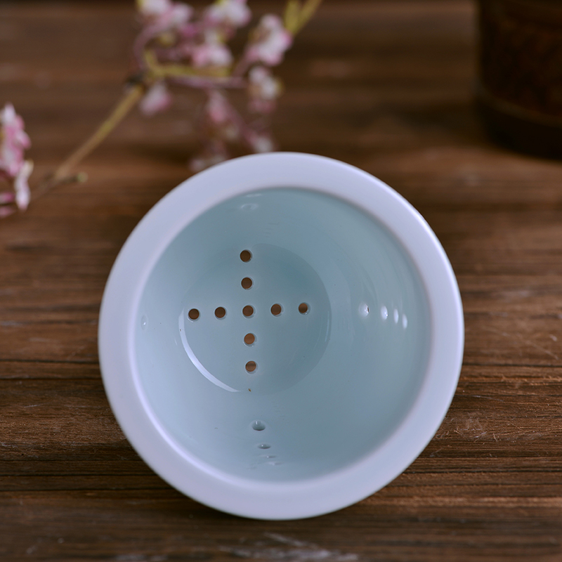 Jingdezhen ceramic tea cup with cover filter cup water cup home office personal mark cup tea cup