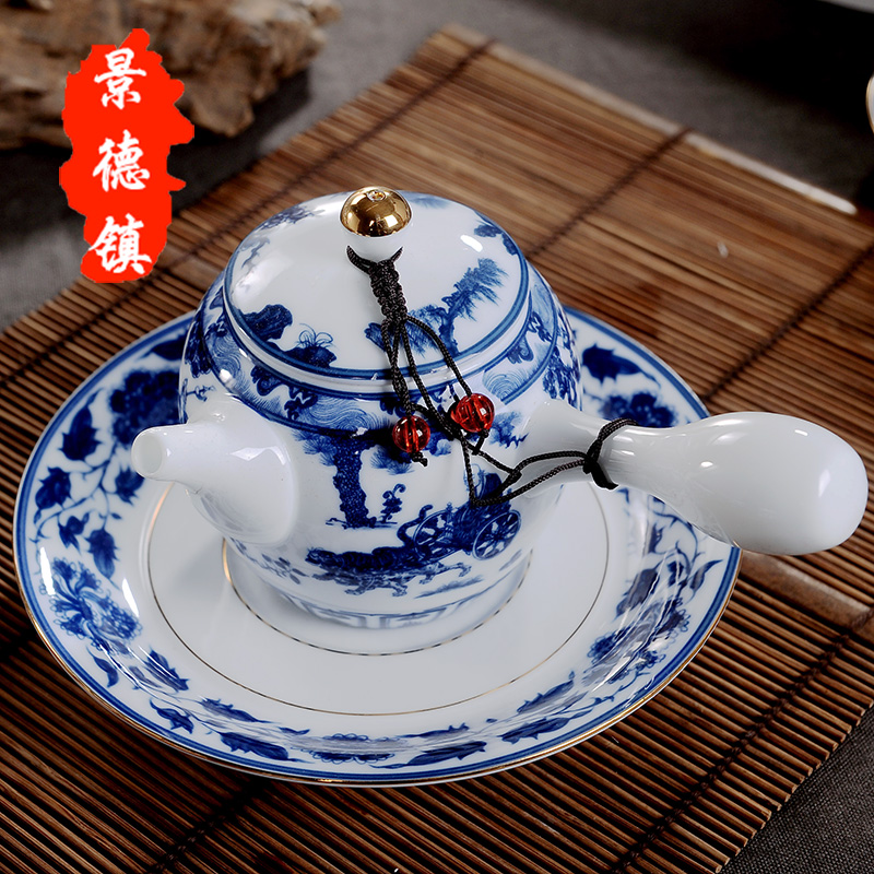 A complete set of kung fu tea set classic blue and white porcelain of jingdezhen ceramics tureen tea cup teapot gift boxes