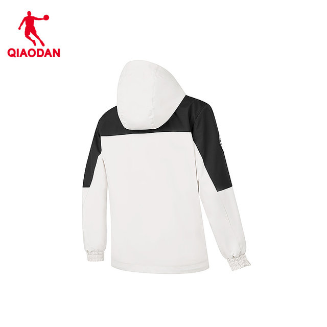 ຈີນ Jordan ແສ່ວ windproof hooded windbreaker ແມ່ຍິງລະດູຫນາວແບບໃຫມ່ spliced ​​​​outdoor mountaineering jacket ສູນການຄ້າແບບດຽວກັນ