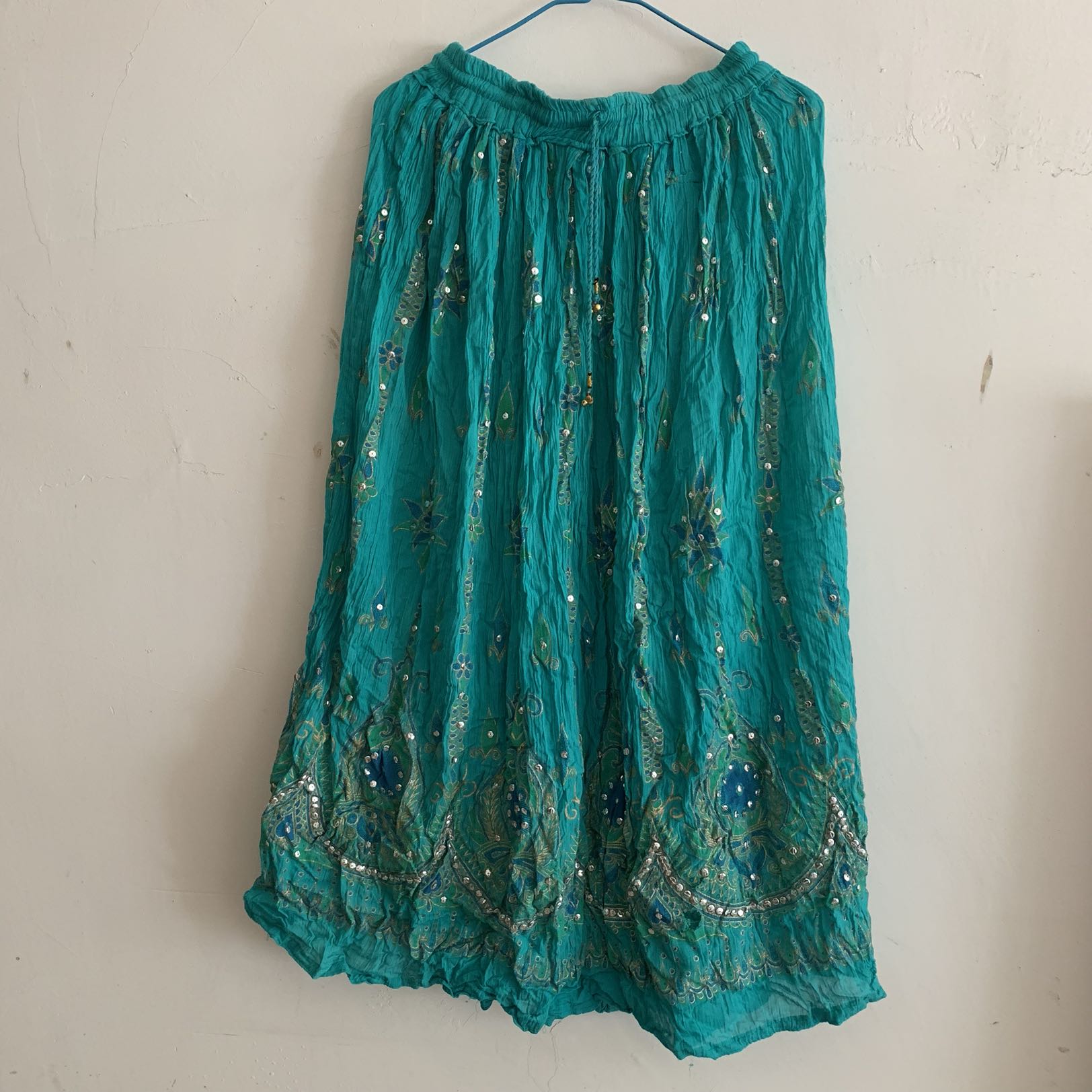 Nepal Indian handmade tie-dyed ethnic peacock sequin bell skirt Bohemian style