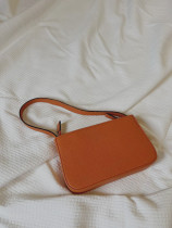 Head-layer cow leather underarm diagonal satchel with heartwise lady small bag orange grey white