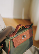 2424 Army Green Nylon Matching Head Layer Cow Leather Skew Satchel Bag