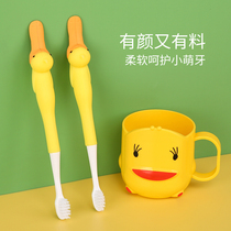  Creative cartoon childrens toothbrush for infants and young children 2-6 years old More than one and a half years old Baby soft hair small head brush child gingival protection