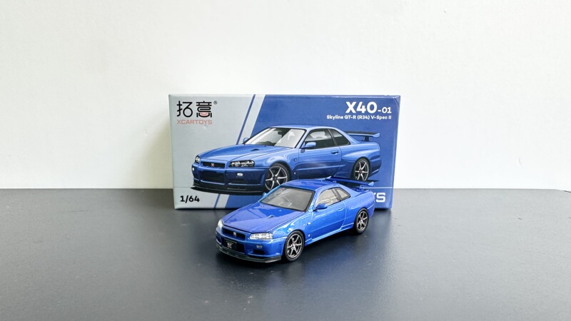 1:64 Nissan Skyline Gt-R R34 V Spec Blue X40-01 Tuoyi Alloy Car Model