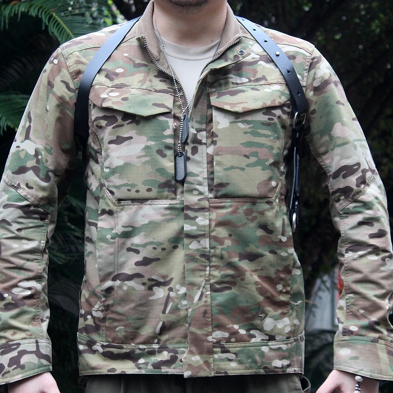 Light reclusive shoulder covered head layer of cow leather Tannic Leather Leather Bastinelli with whole sheet of leather