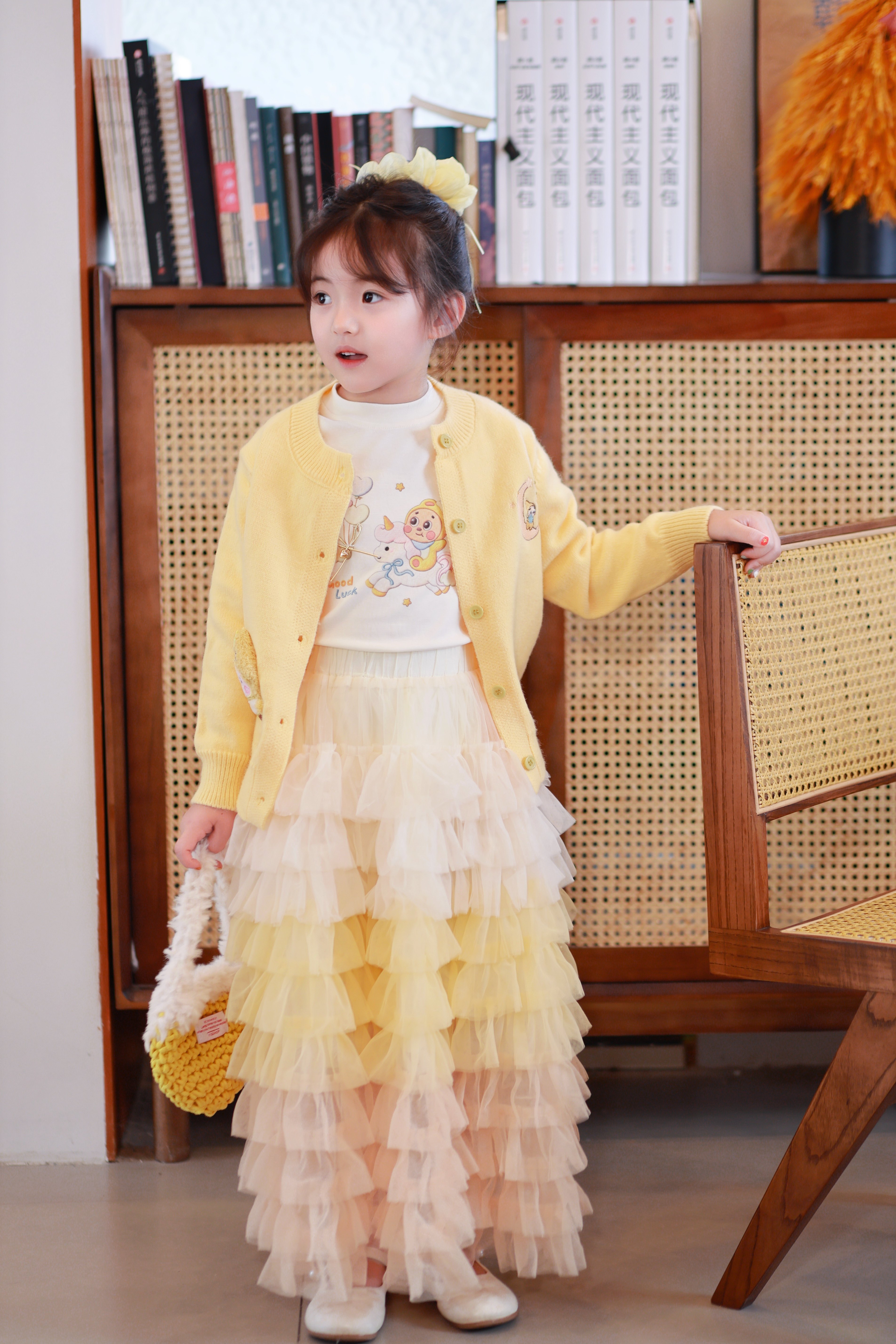 Customer photo for White Heart-Pony Top, 120cm