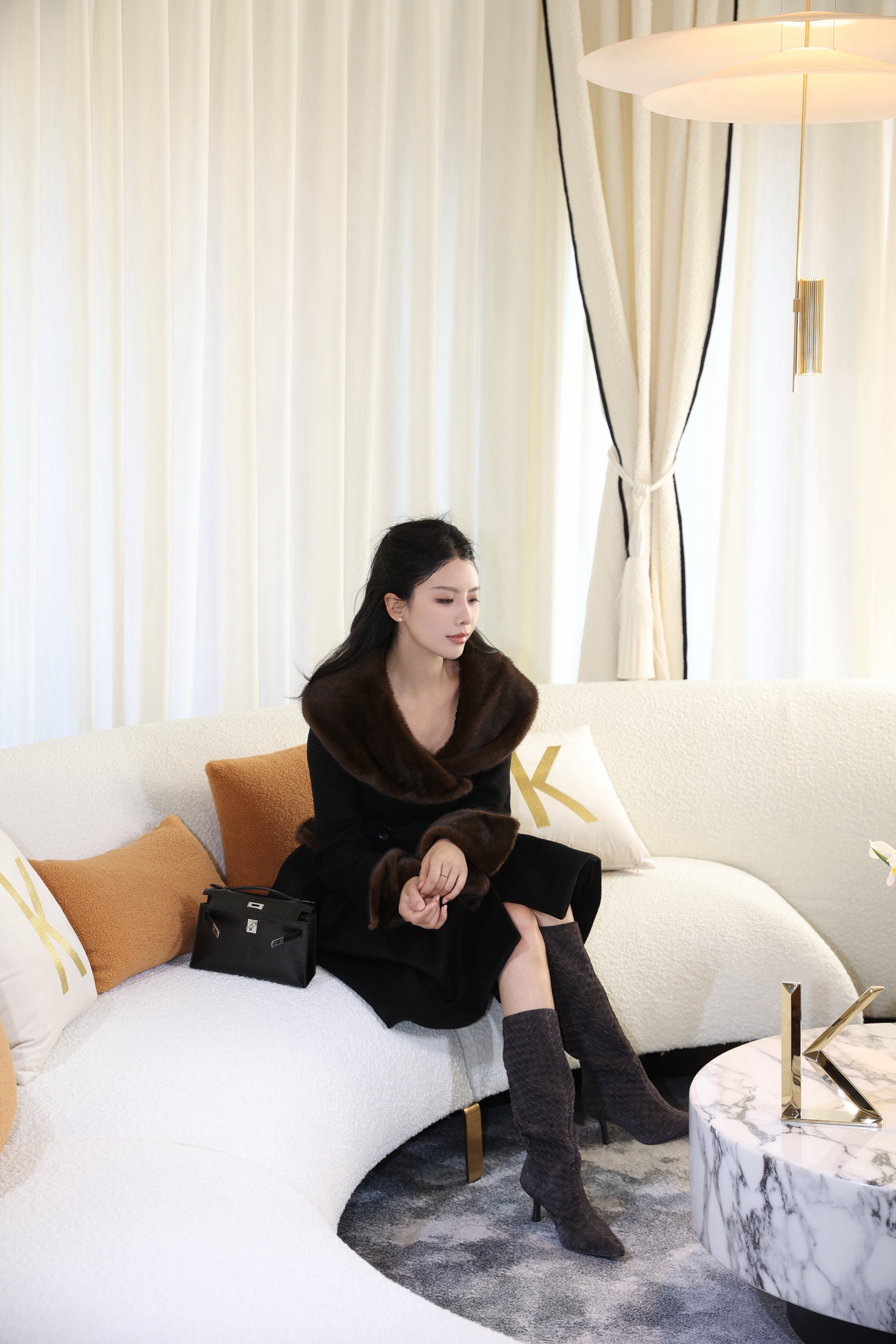 Le' Murmure冬季时尚羊反绒长筒靴堆堆设计慵懒随性 高跟拉长腿部比例