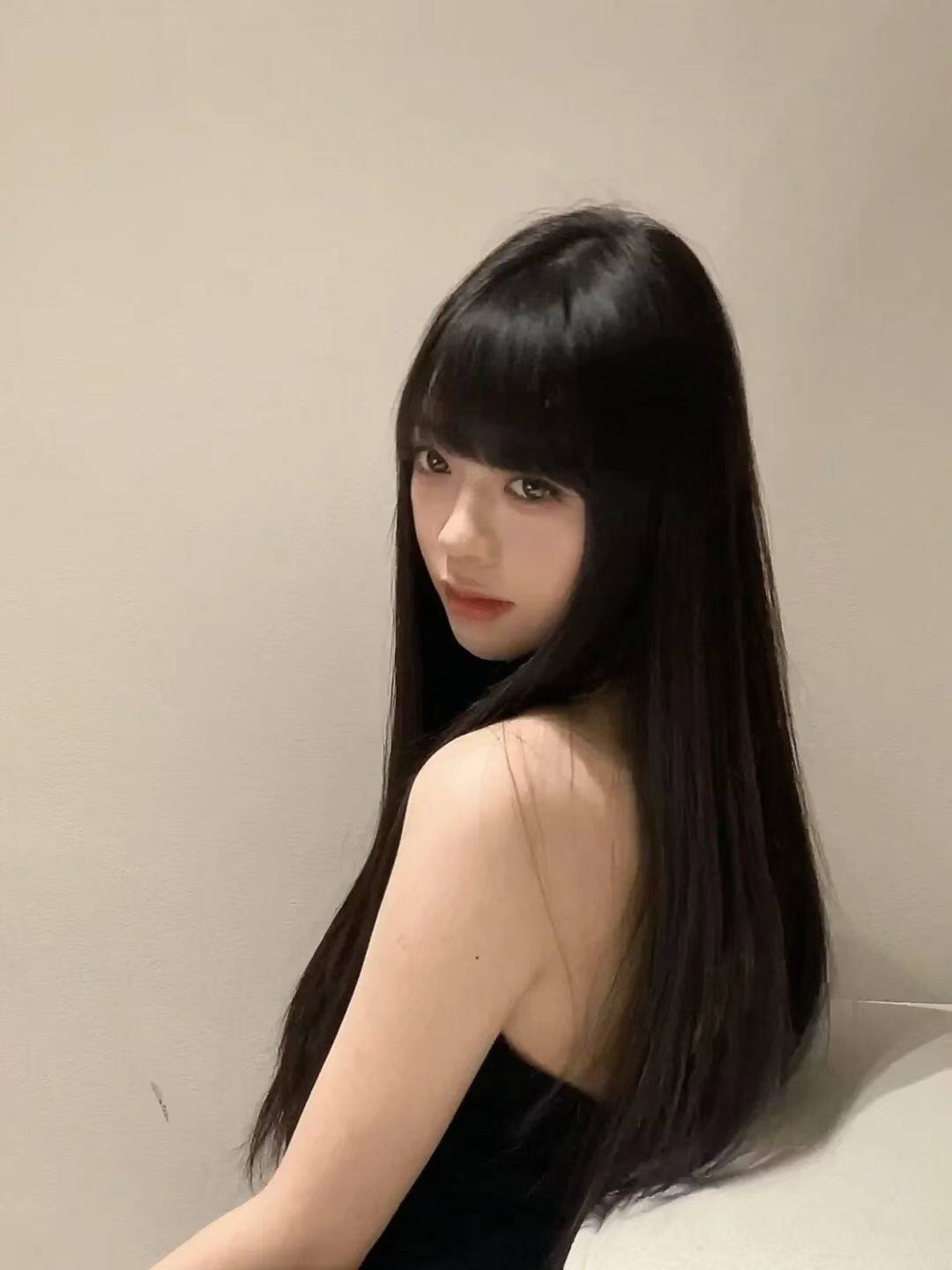 真我黑长直漫画齐刘海假发套 全真发整顶设计 自然隐形无痕贴合 长发飘逸顺滑