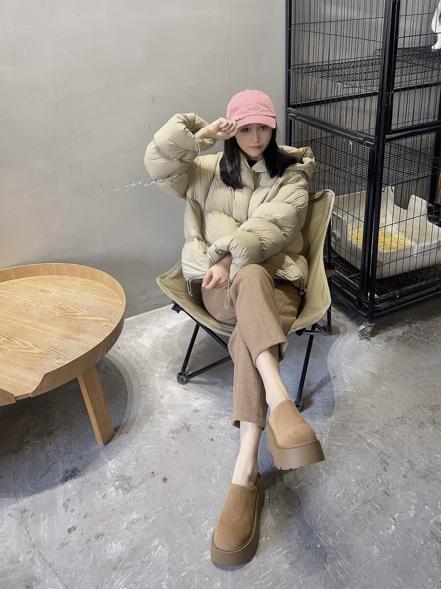 cvrv勃肯包头半拖鞋：7.5cm松糕底的春日慵懒显高美学