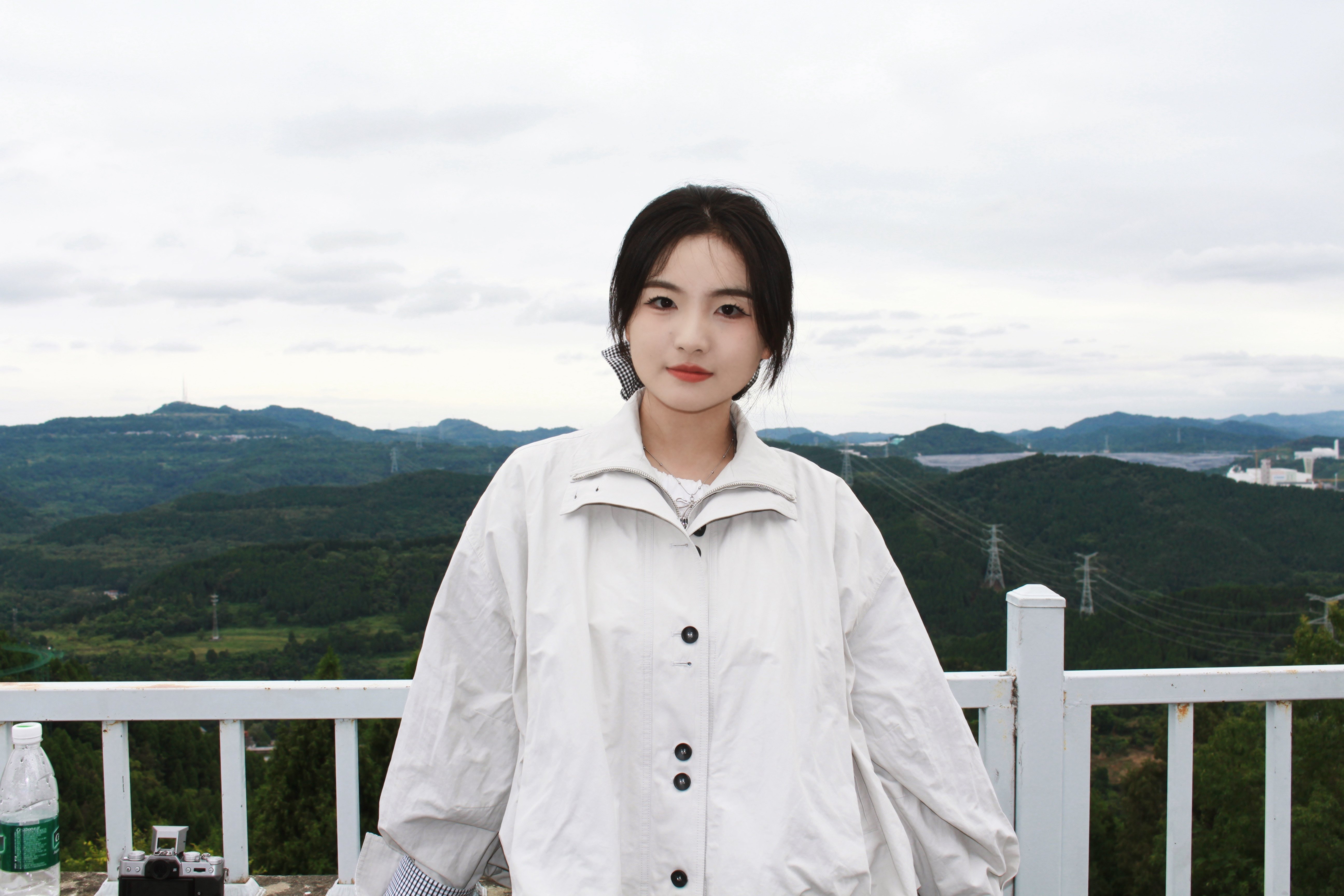 ELLE夏季法式碎花伞裙A字版型遮肉显瘦 碎花图案清新浪漫小众设计别致不撞款