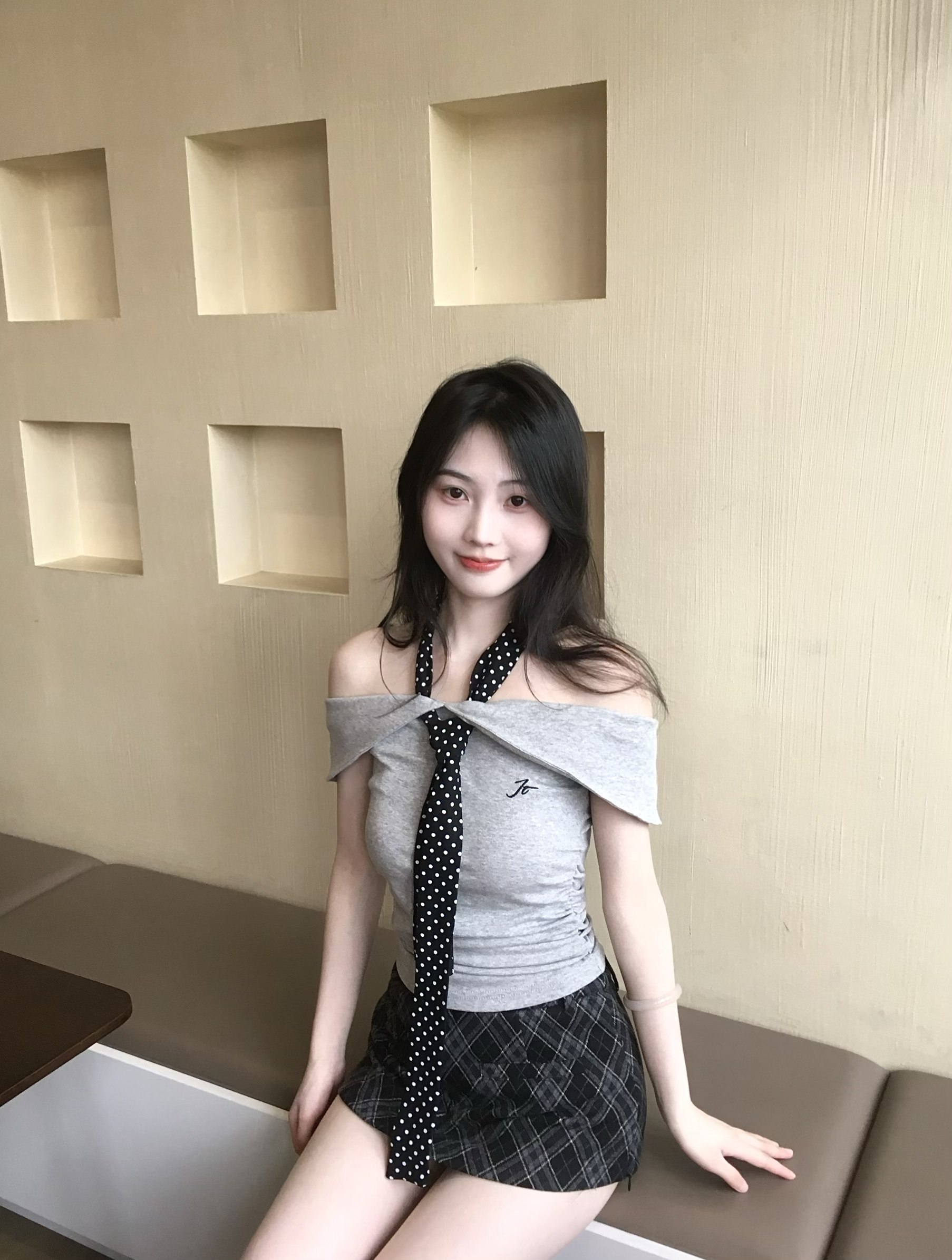 SiCii复古韩系低腰包臀裙 格纹短裙显瘦辣妹风 防走光侧拉链毛呢质感高级