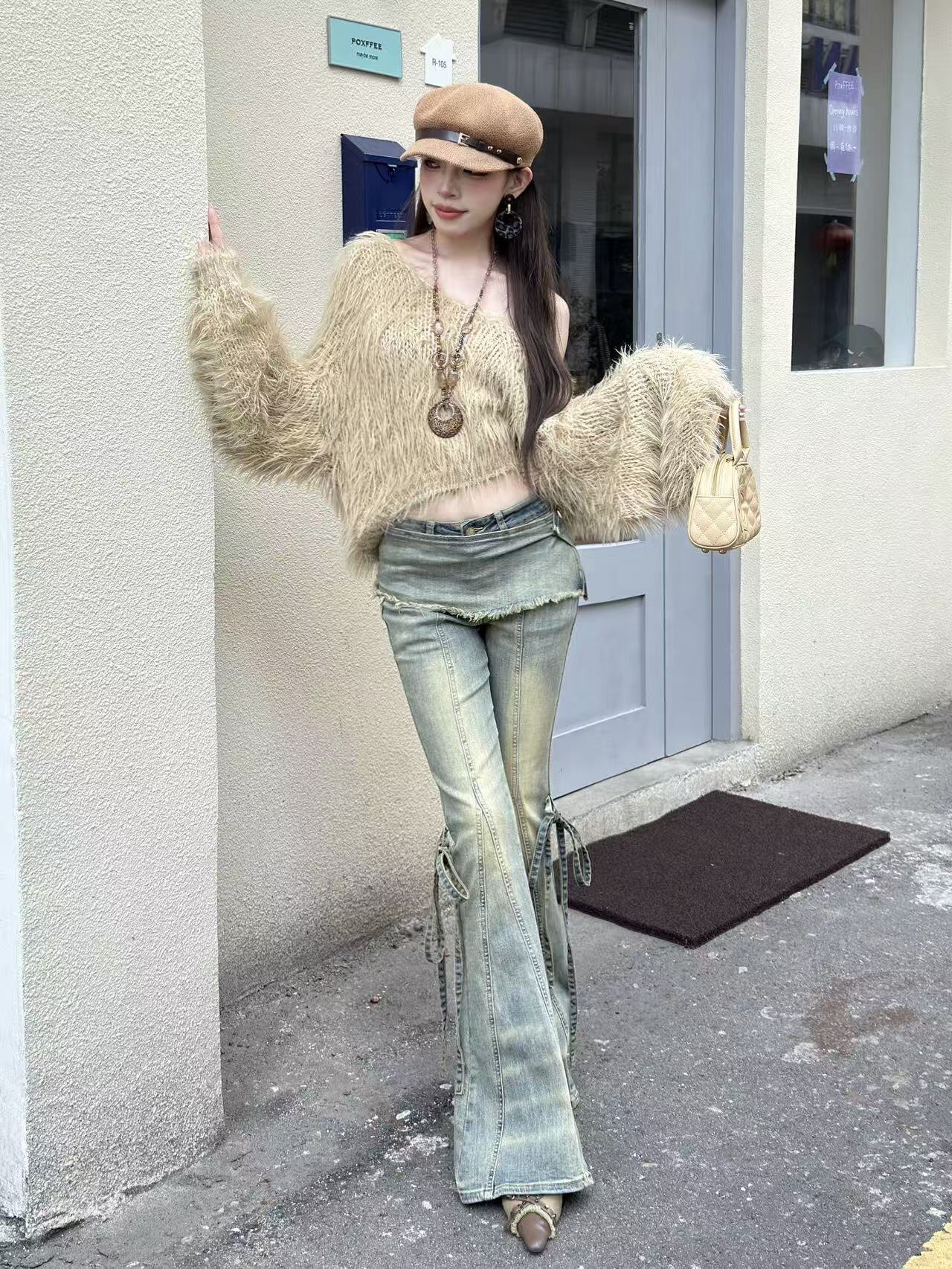 ABWLR「叠穿派对」原创复古做旧水洗牛仔裤:解锁超模腿的马蹄微喇密码