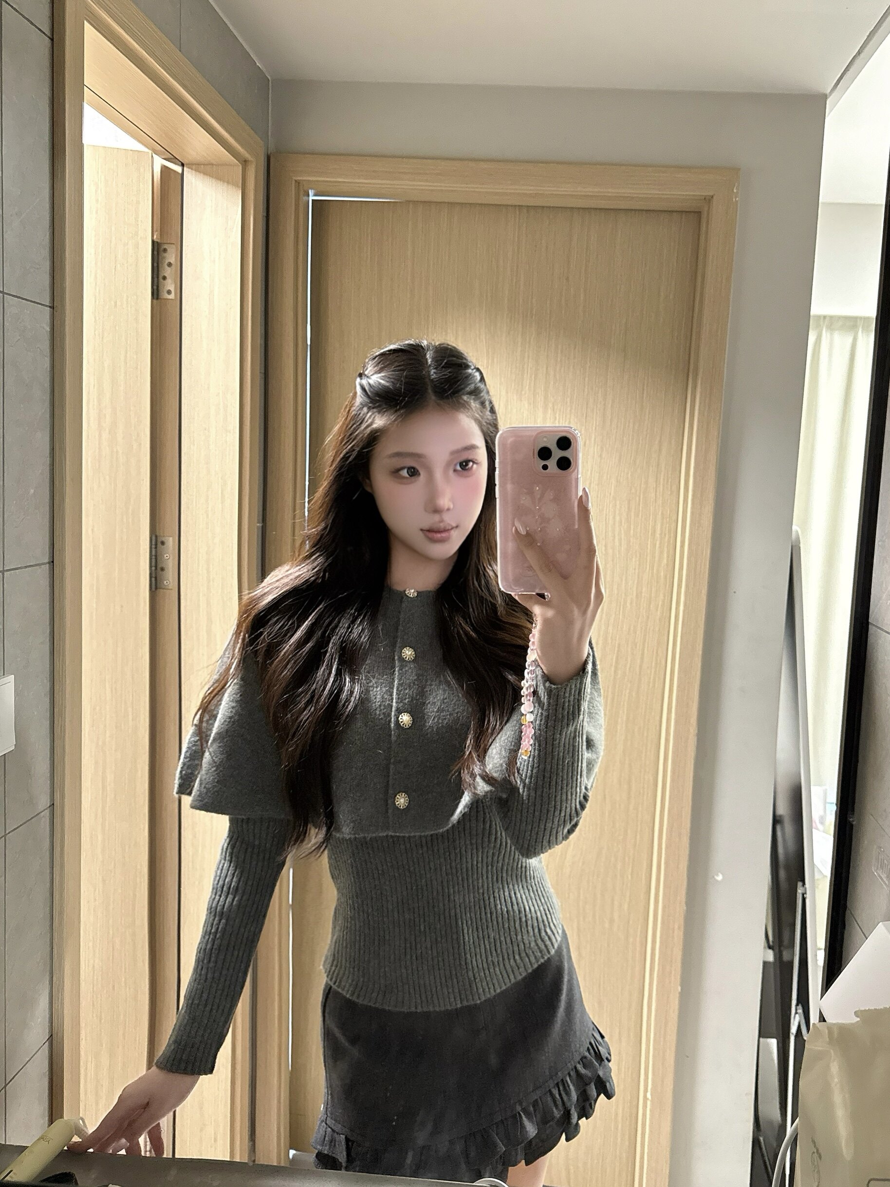 OYFF凡凡【小步舞曲】灰色套装,斗篷式廓形披肩A字短裙三件套设计省心