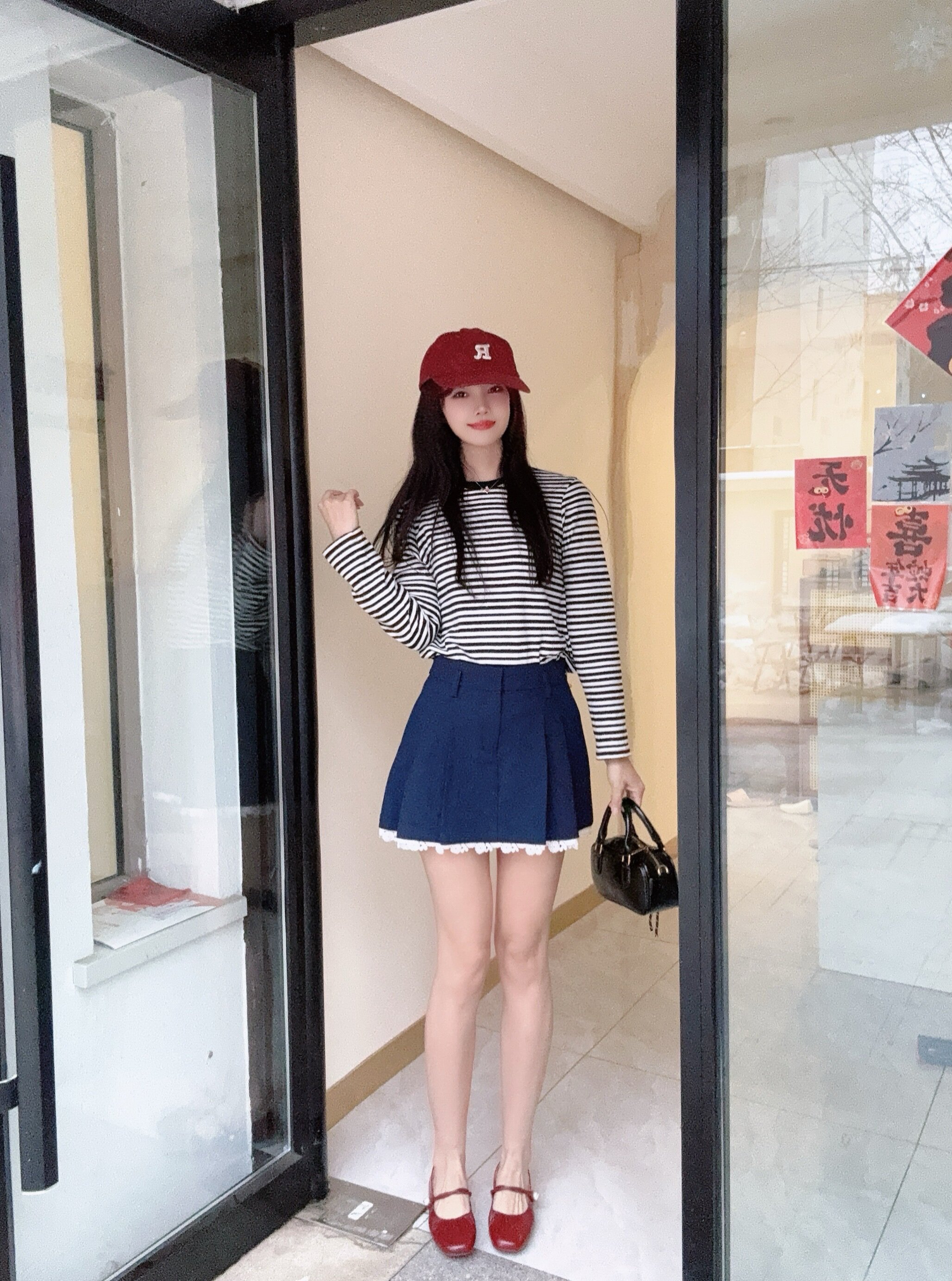 TATA他她超模玛丽珍鞋Y8GA6AQ6:银色平底的复古优雅密码