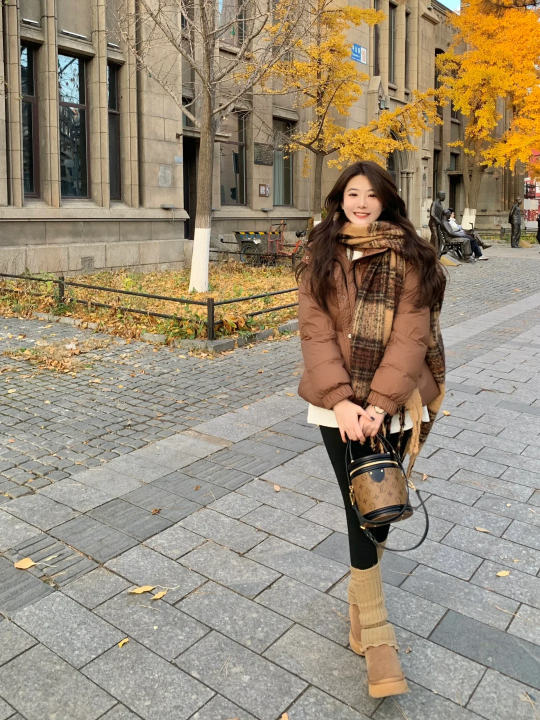 真我整顶全头套假发 大波浪卷发自然蓬松 蕾丝无痕隐形不露边 真发材质可烫染造型