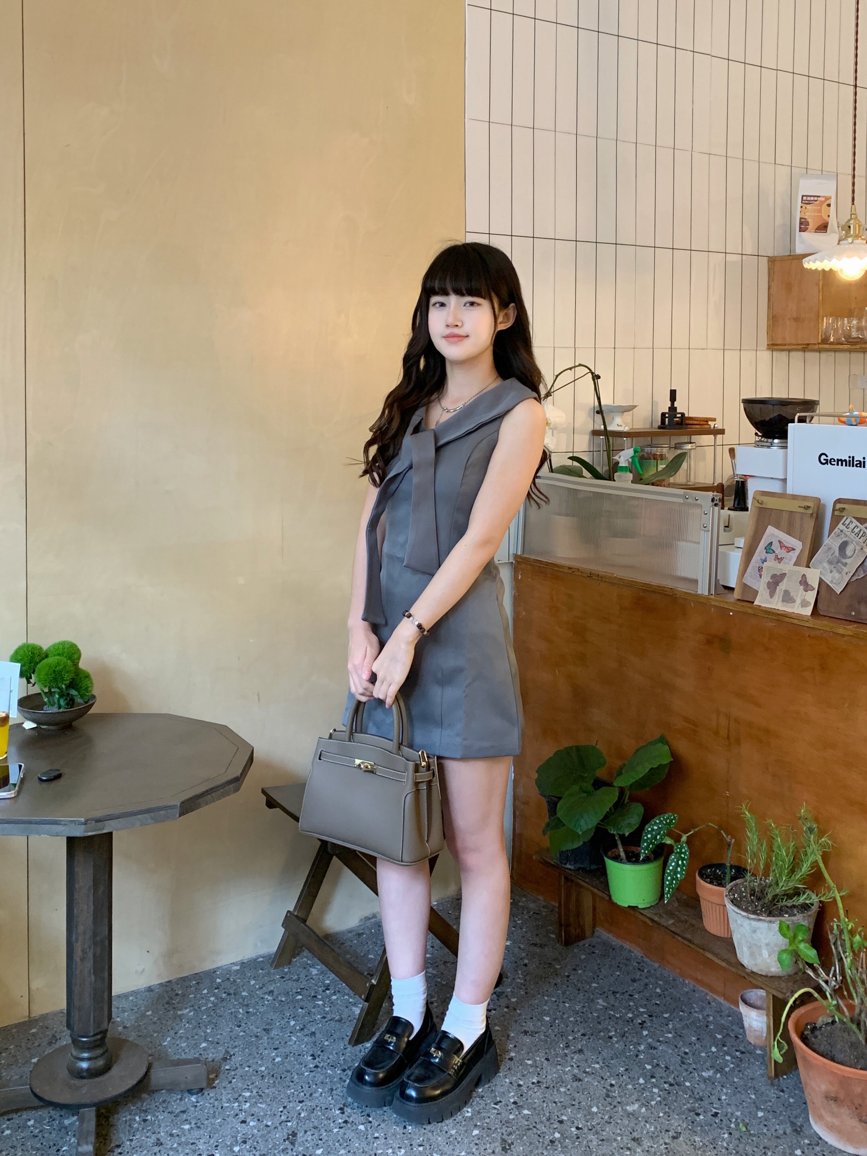 百丽鎏金岁月凯莉包 质感牛皮高级耐磨 大容量通勤 妈妈包婚包两用