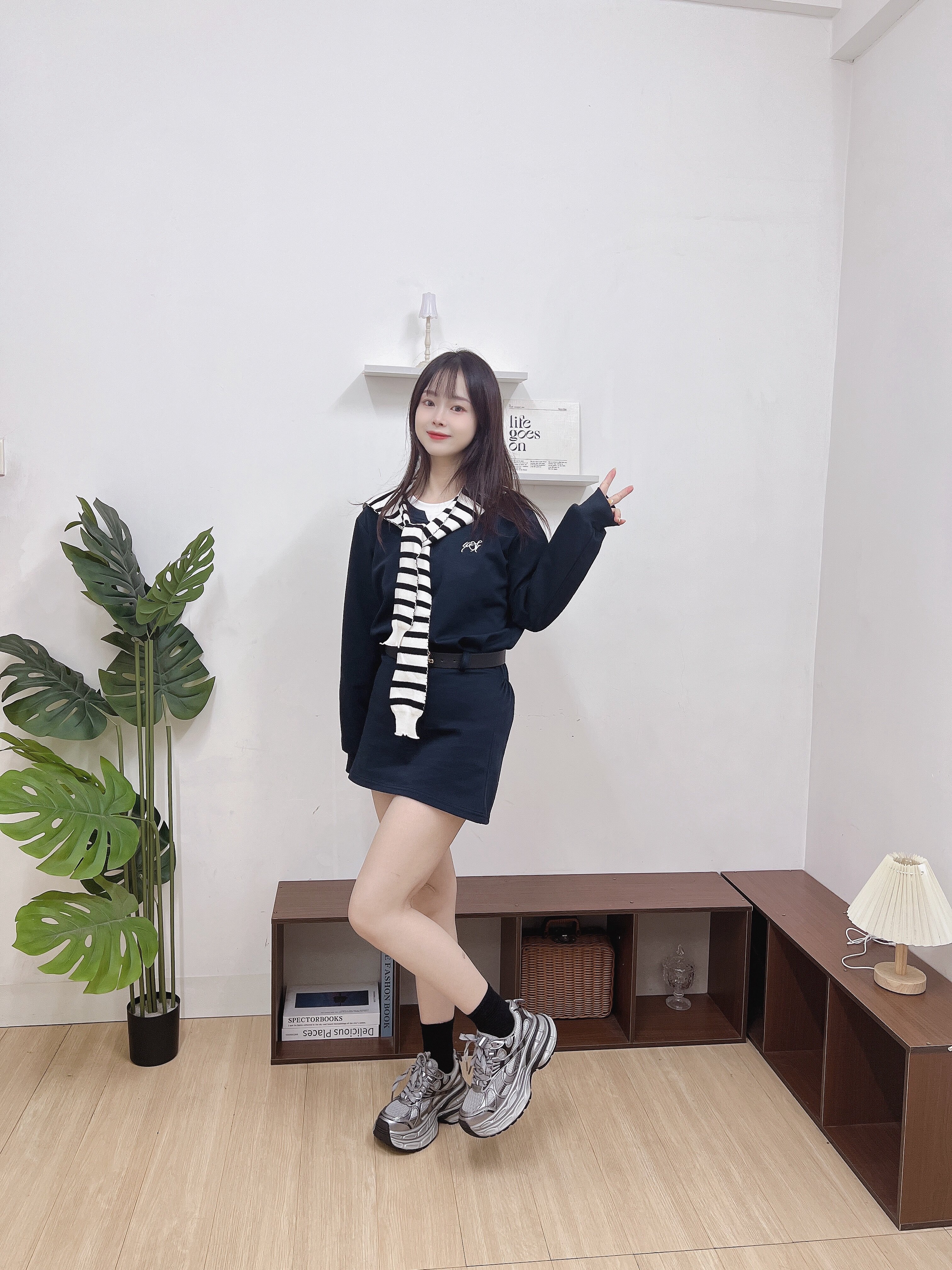 迪丽热巴同款骆驼银月老爹鞋 厚底增高拉长比例 银色系未来感十足