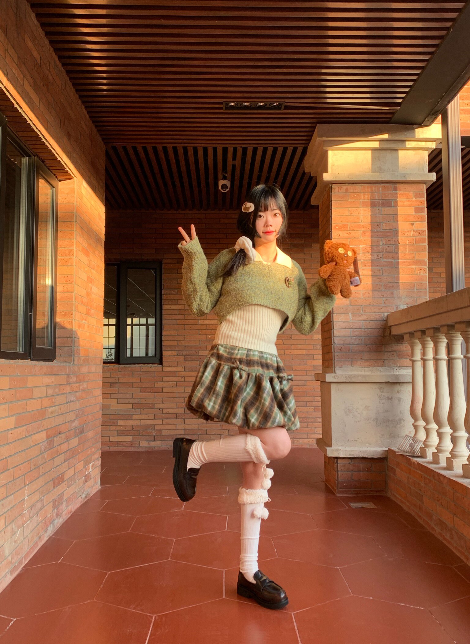 田曦薇同款百丽海鸥乐福鞋2.0 厚底增高设计拉长比例 真皮材质柔软亲肤