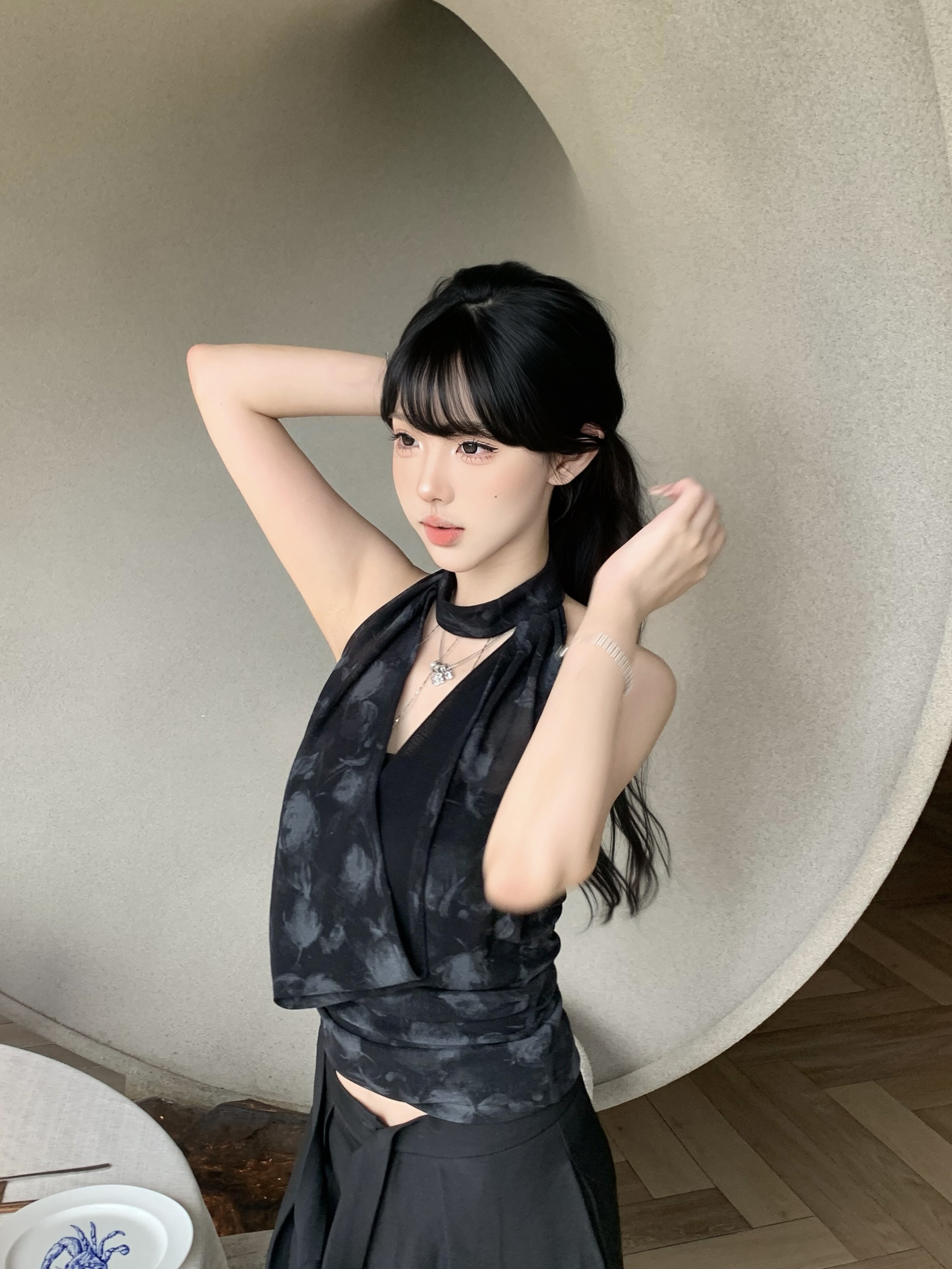 VIAPITTI夏季爆款链条荡领挂脖背心 收腰修身显瘦百搭 辣妹风与设计感并存