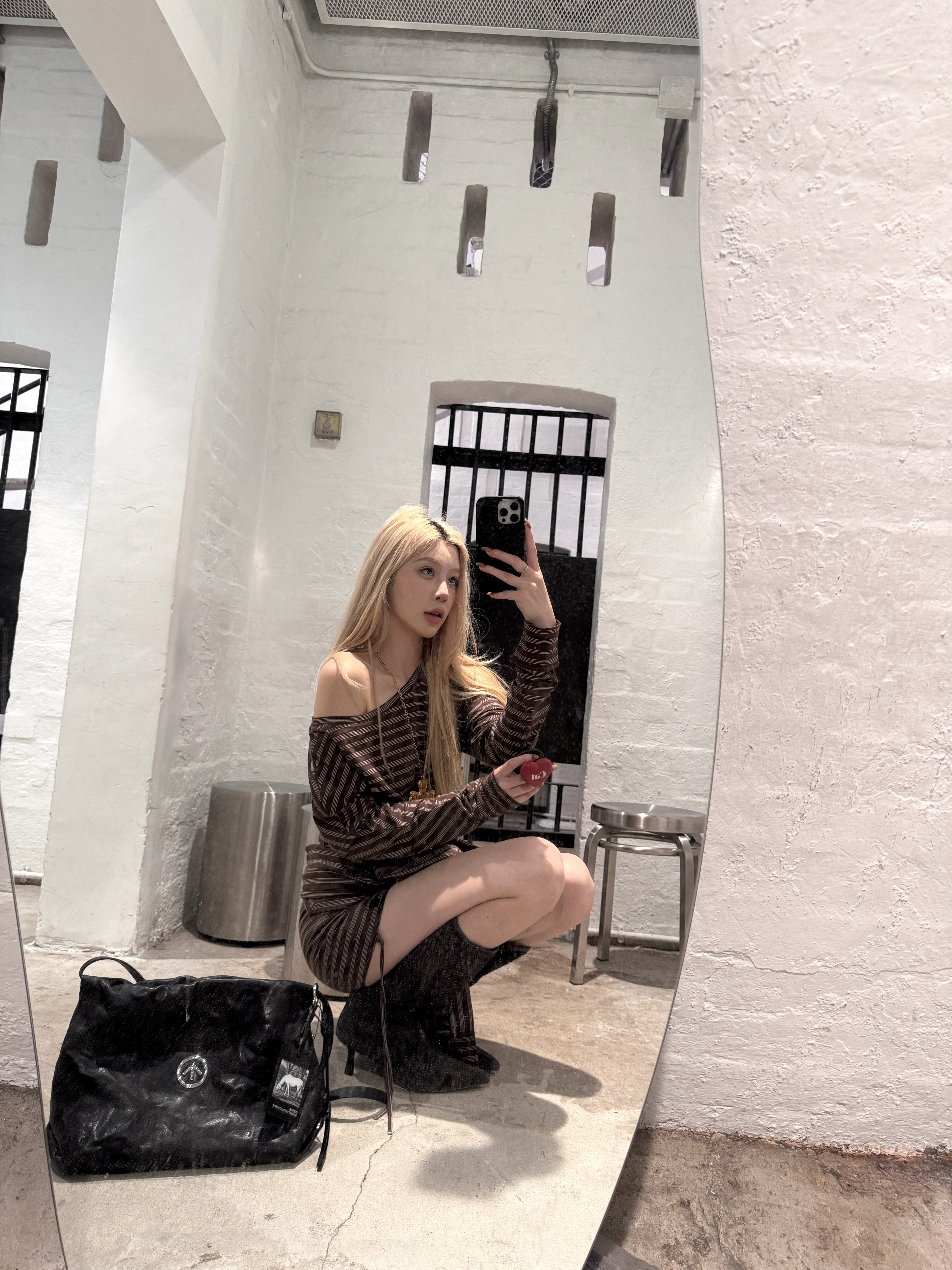 Le' Murmure冬季时尚羊反绒长筒靴堆堆设计慵懒随性 高跟拉长腿部比例