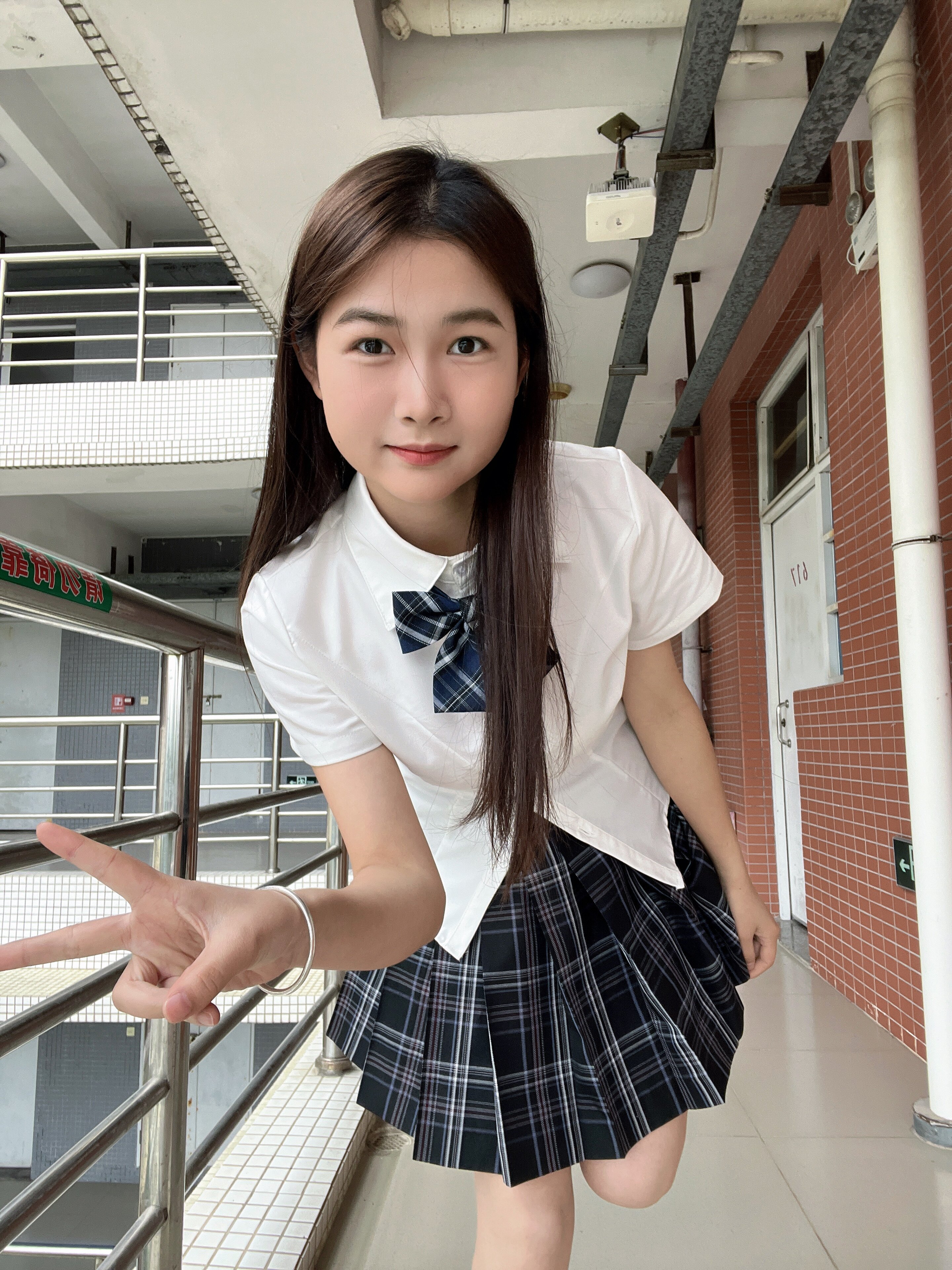 林间萌象学院JK制服套装 小V收腰短袖衬衫 原创修身白衬衣+格裙一套搞定