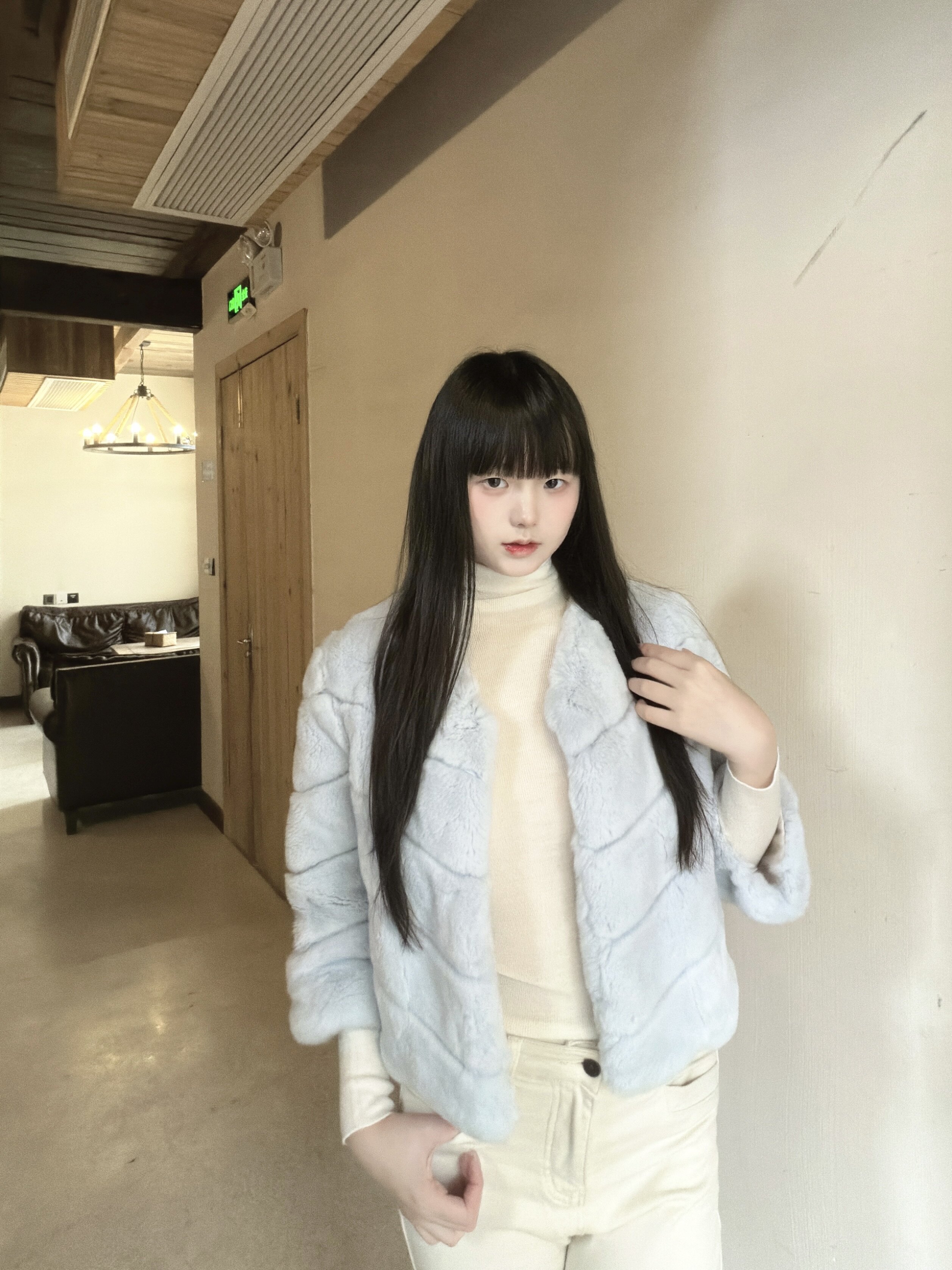 RUOYU若语半永久韩女裤 加绒修身设计保暖不臃肿 高腰小脚裤型拉长比例