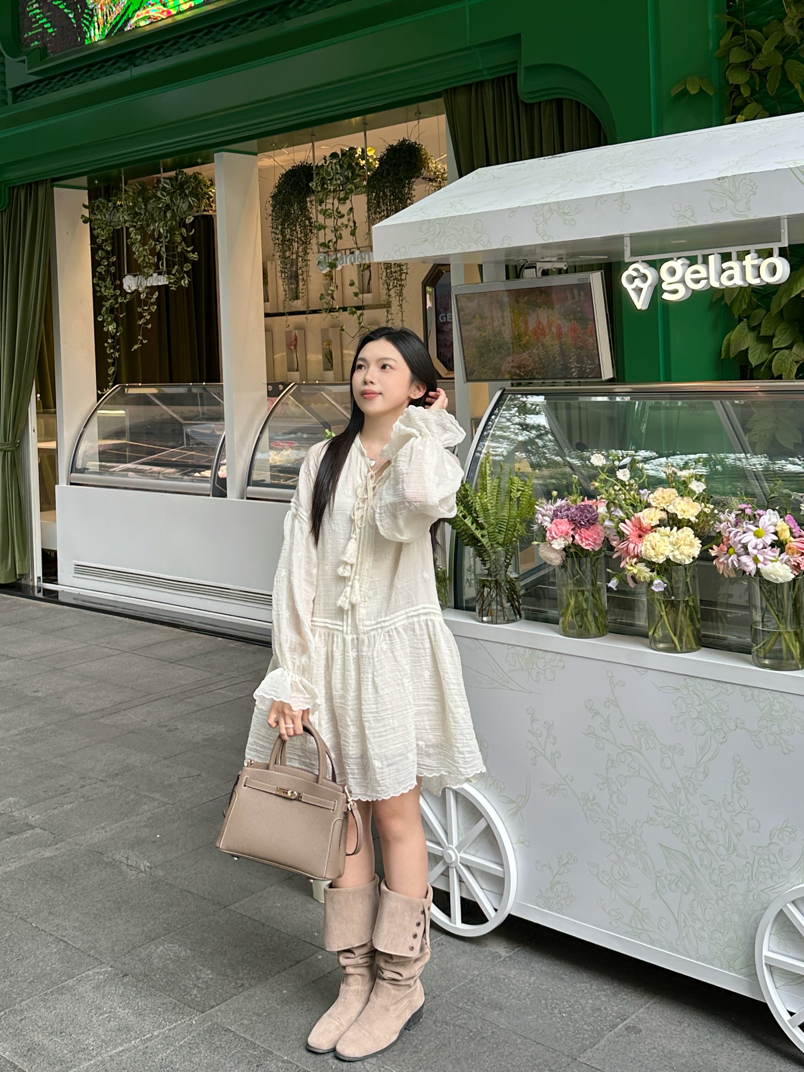 百丽鎏金岁月凯莉包 质感牛皮高级耐磨 大容量通勤 妈妈包婚包两用