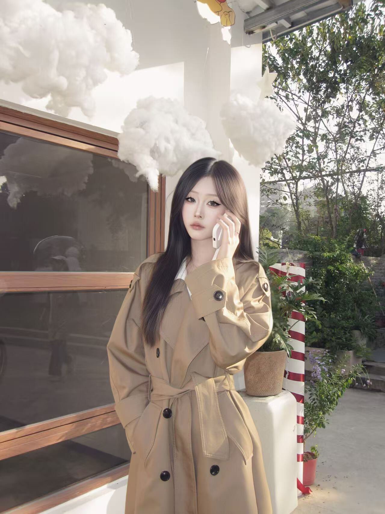 解锁法式优雅密码——周淼ZHOUMIAO"巴黎旧梦"风衣穿搭图鉴