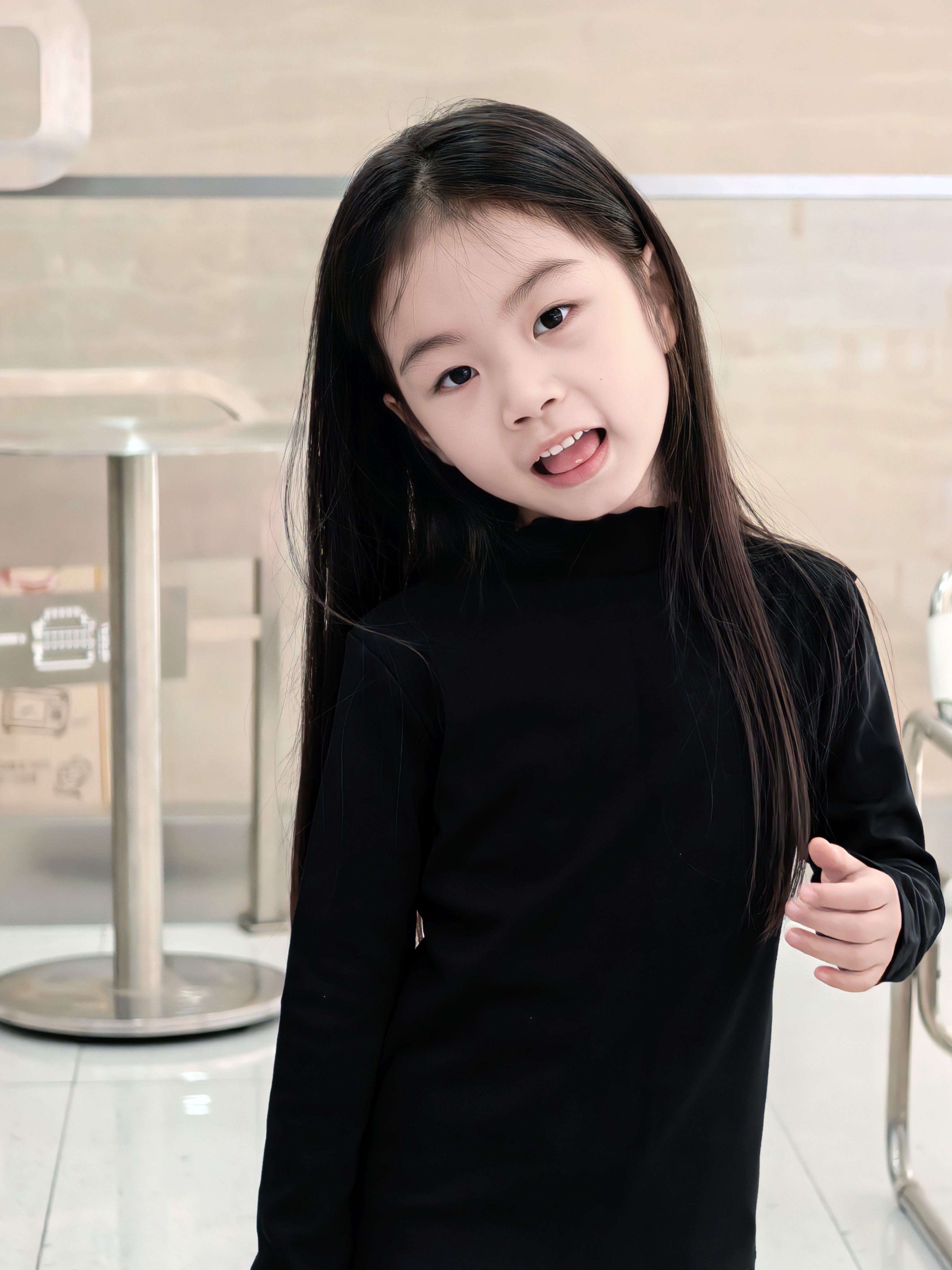 Customer photo for Black, 110cm