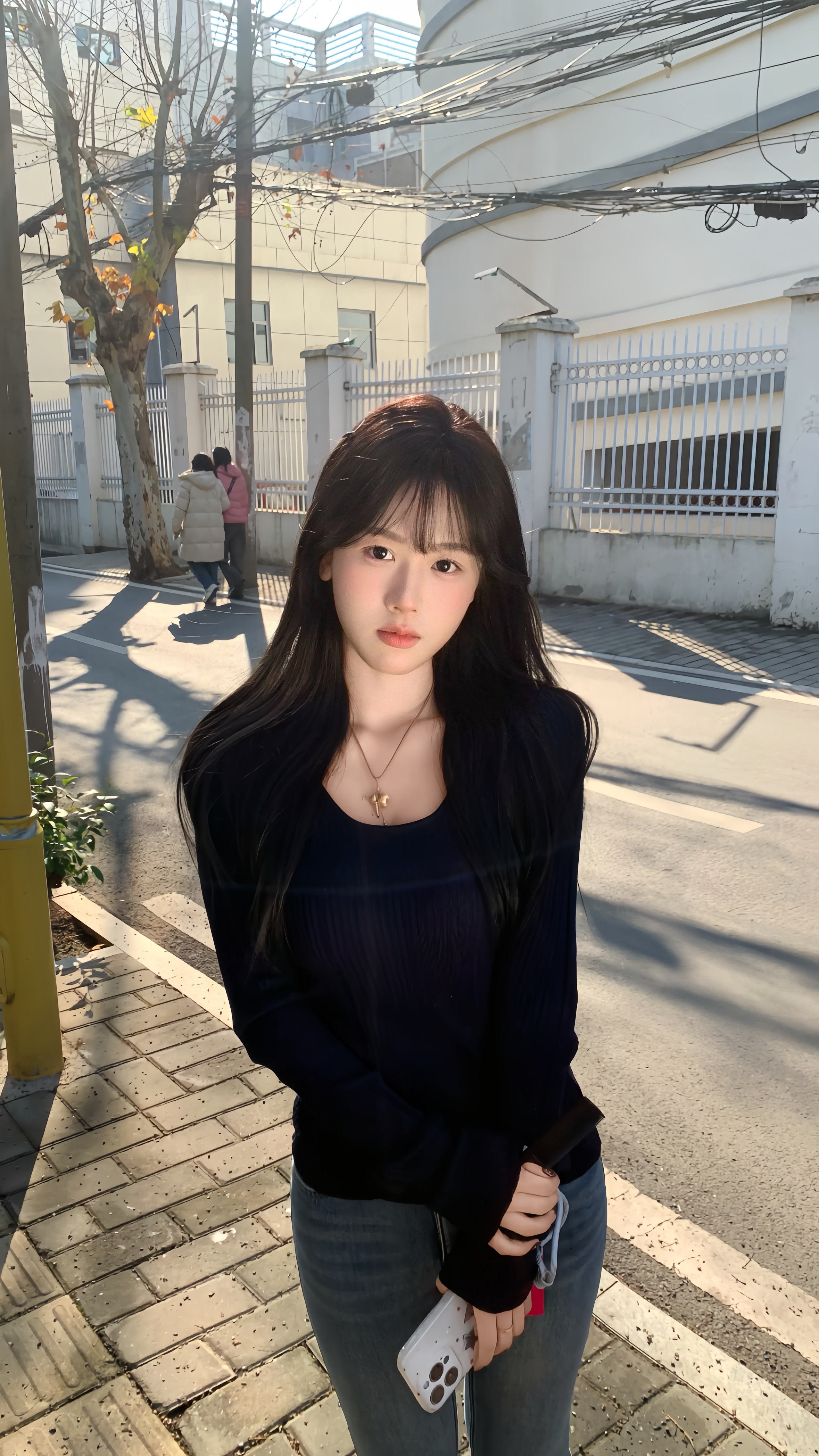 ABWLR秋冬复古微喇牛仔裤:高腰马蹄的显腿长神裤