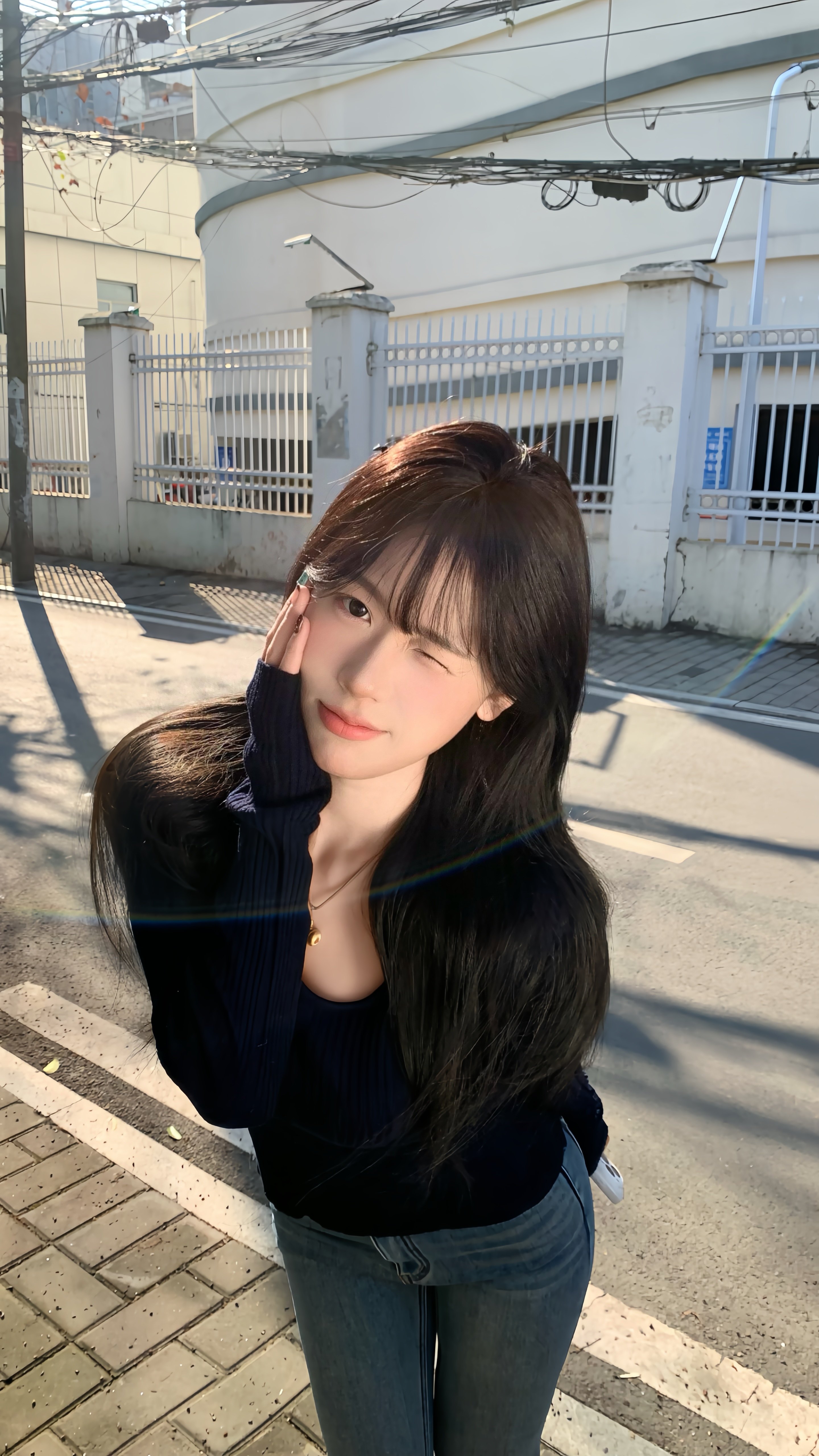 ABWLR秋冬复古微喇牛仔裤:高腰马蹄的显腿长神裤