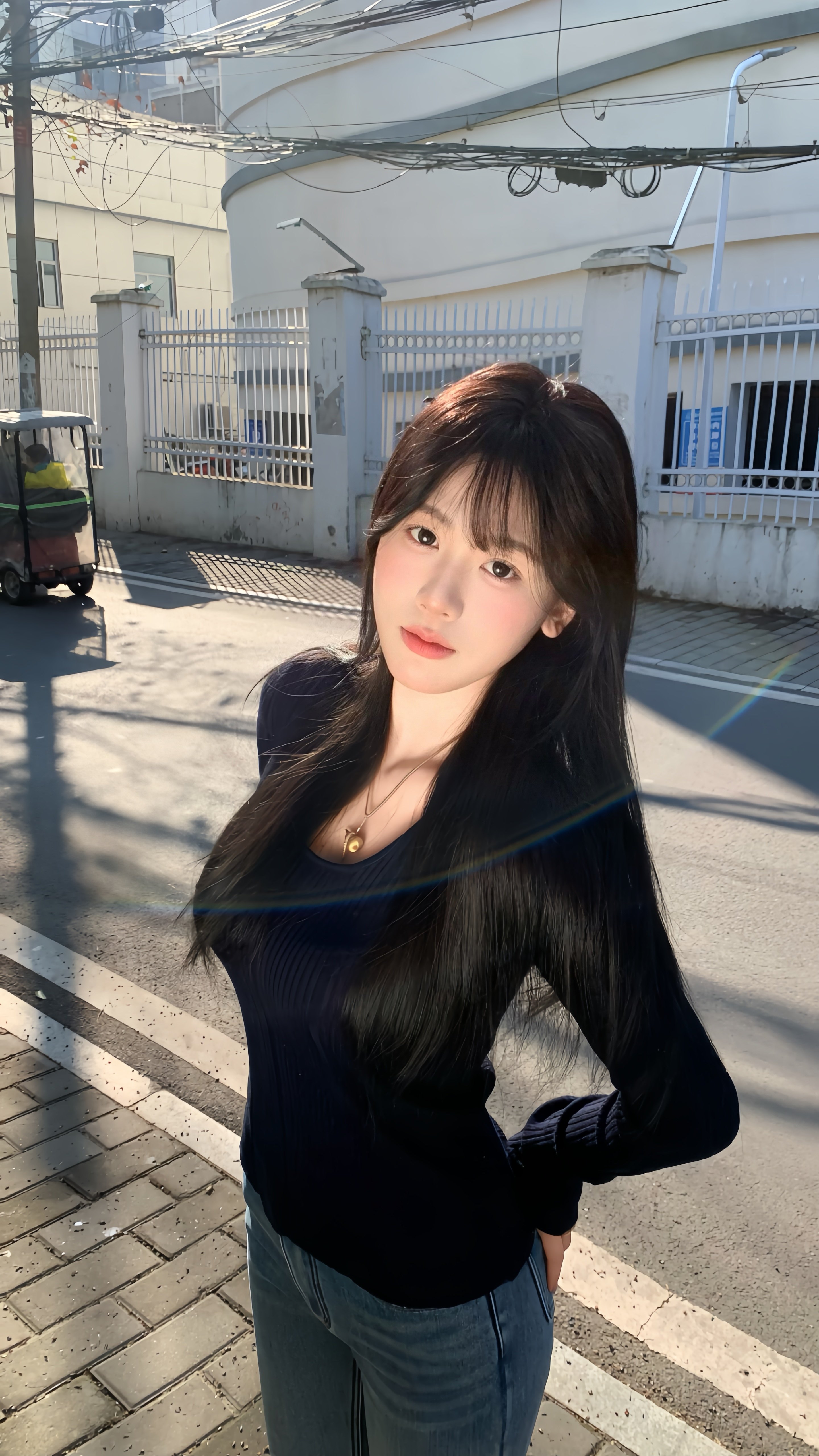 ABWLR秋冬复古微喇牛仔裤:高腰马蹄的显腿长神裤