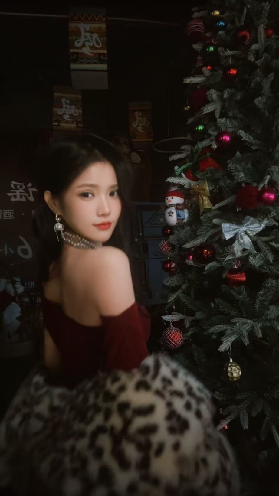 GRACE欧美小店kylie同款晚礼长裙 不对称斜肩飘带设计 露肩御姐风性感迷人